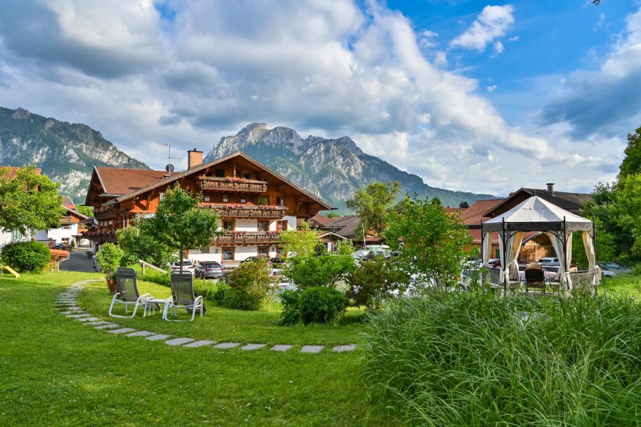 Helmer Hotel